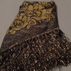 Woman's Scarf or Shoulder Wrap